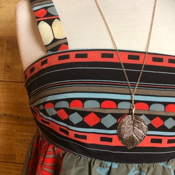 BCBG MaxAzria, floral/geo pattern dress,EUC - Picture 7 of 12